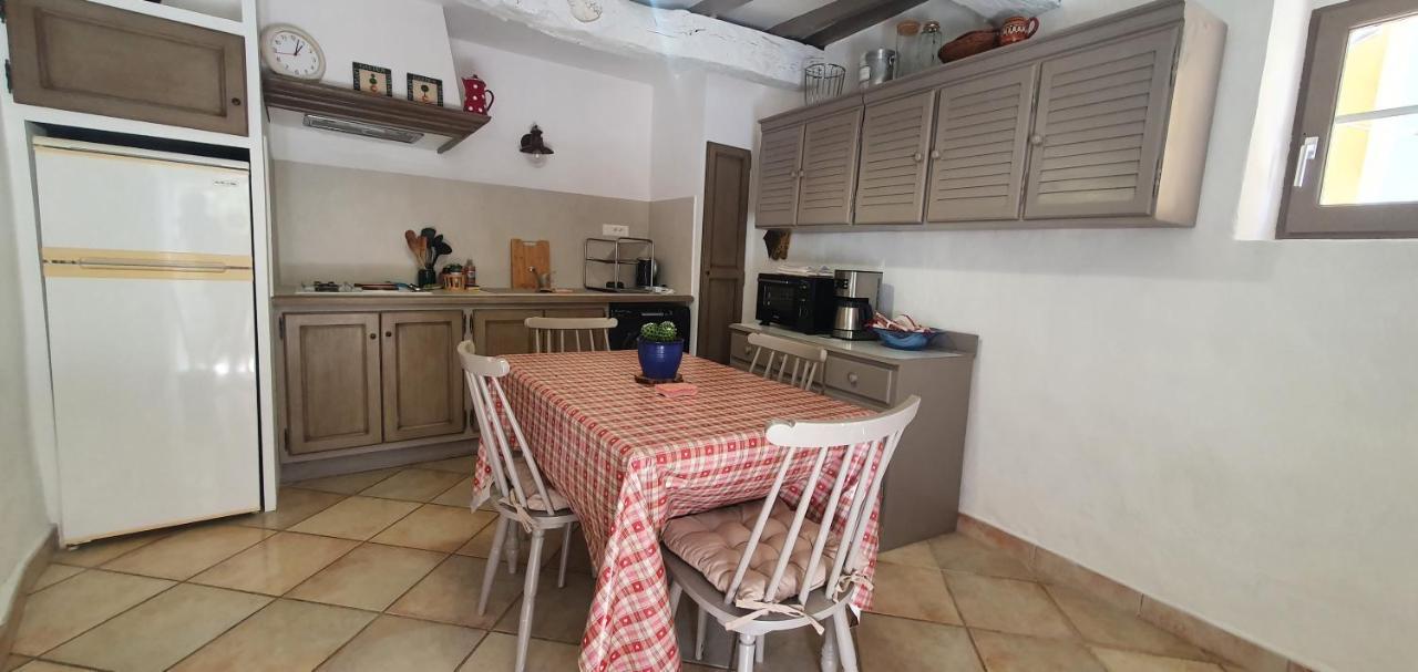 בדואן La Carriera, Petite Maison Sud Ventoux, Au Charme Provencal מראה חיצוני תמונה